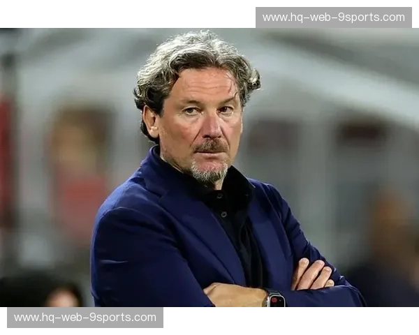 法兰西的优雅对决冰岛的冰冷坚韧：一场不容错过的足球盛宴！